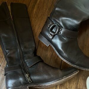 FRYE Boots super cute Frye boots real leather made to last